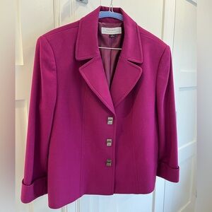 Tahari short blazer, EUC, size 14
